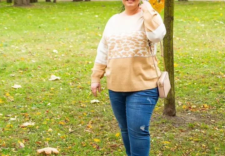 Modne jesienne stylizacje plus size, które optymalizują twoją sylwetkę